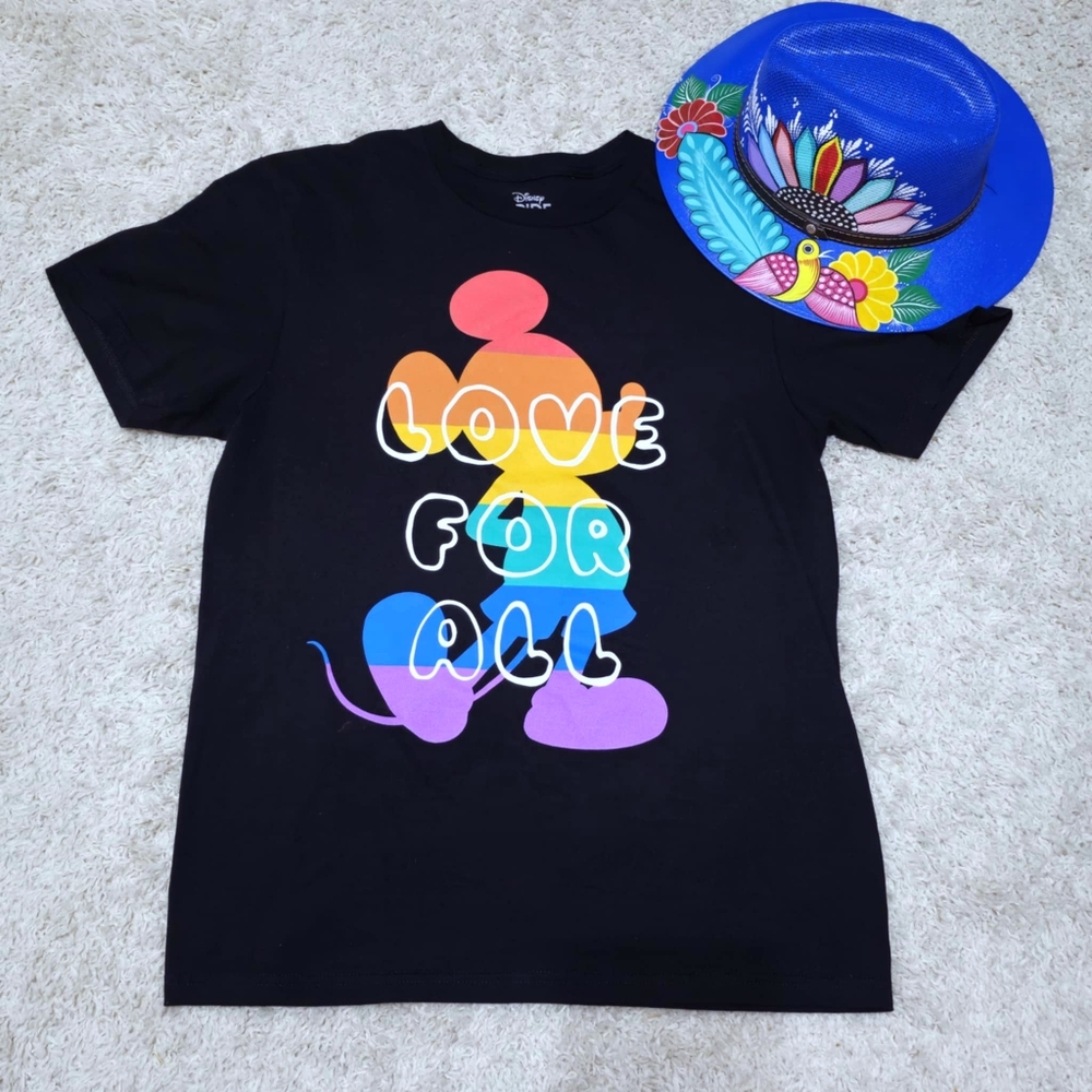 Disney Mickey Mouse Love For All Pride Short Sleeve Tee Mens Size M